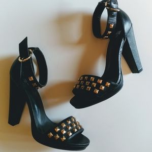 Womens H&M Gold Studded Heels